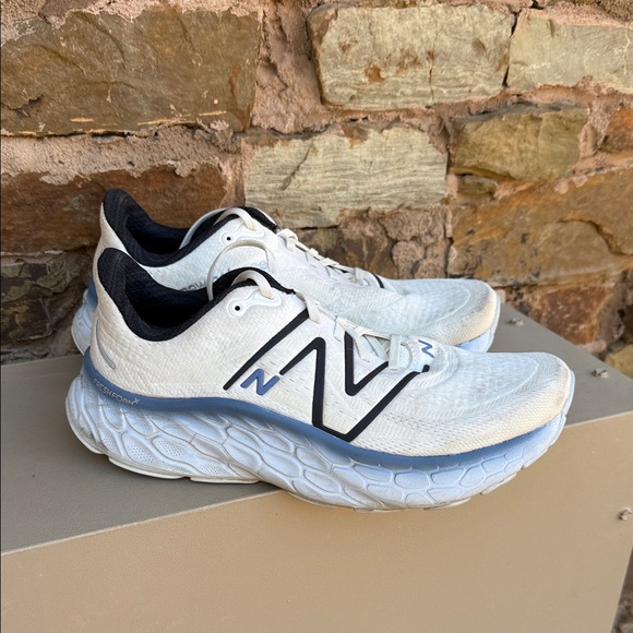 New Balance White and Blue Athletic Shoes - Picture 2 of 7